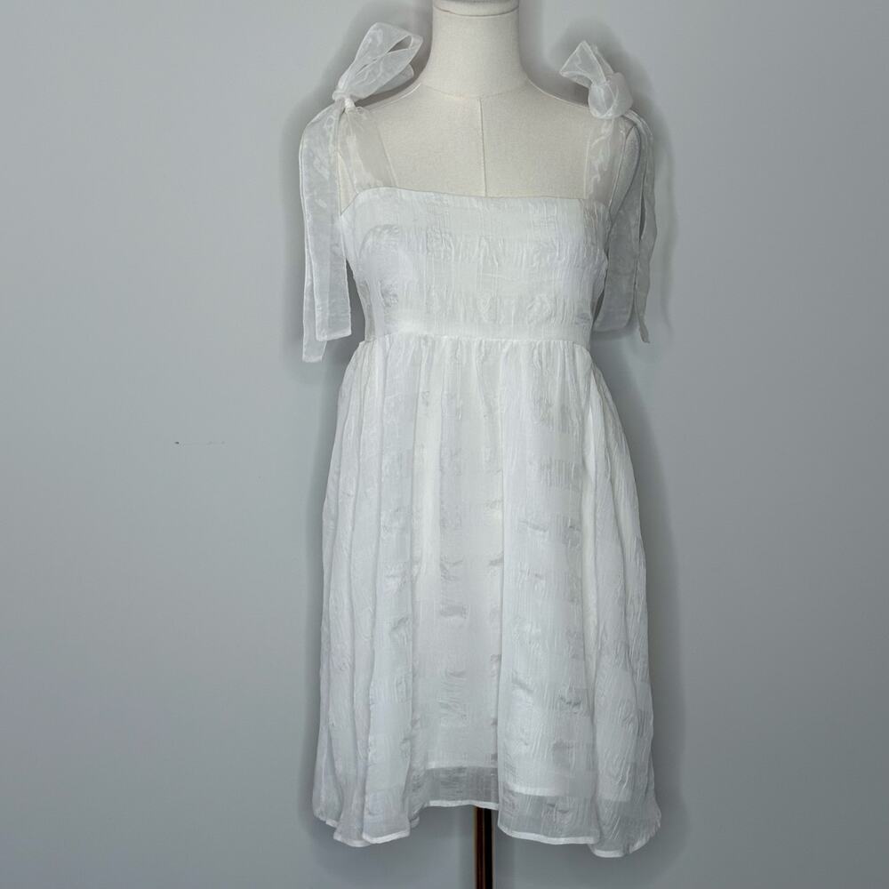 Day + Moon White Babydoll Tiered Bow Tied Straps Mini Dress Womens Medium